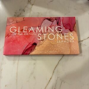 Sephora Gleaming Stones Eye Palette - brand new in box. Gorgeous colours!!